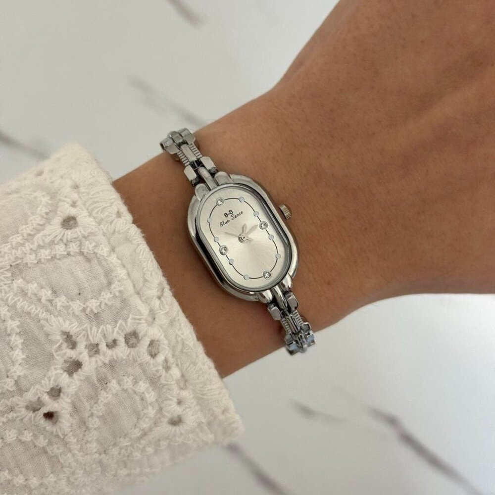 Sku:0409 cute silver mini watch metal bracelet vintage style +‎ in a gift box
